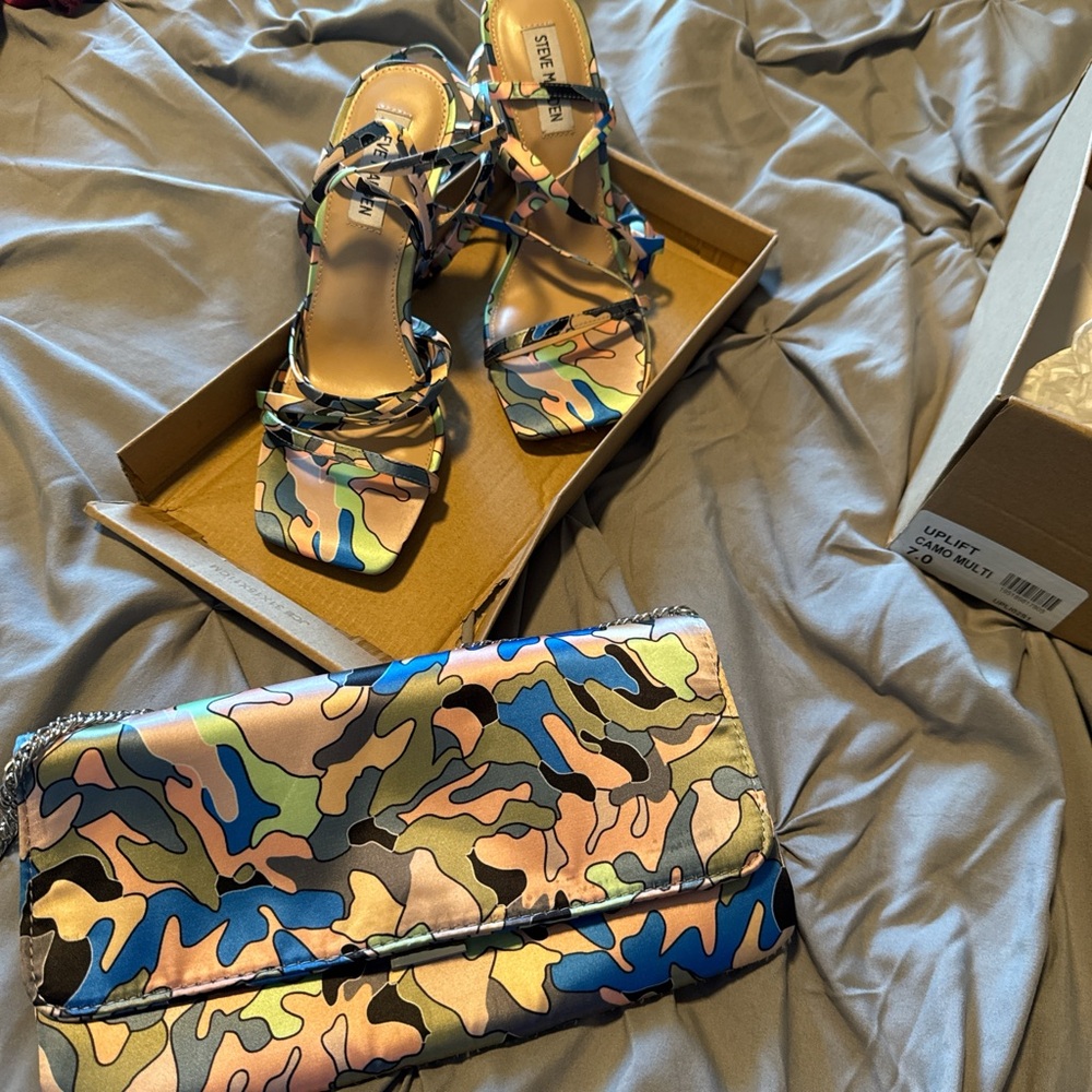 Steve Madden Multicolor Camouflage Heels and Clutch